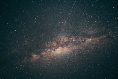 恒星形成的长时间曝光摄影
